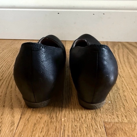 Dansko Liliana Wedge Women's Size 37(6.5-7) Black Leather Slip On Comfort Shoes - Picture 4 of 5